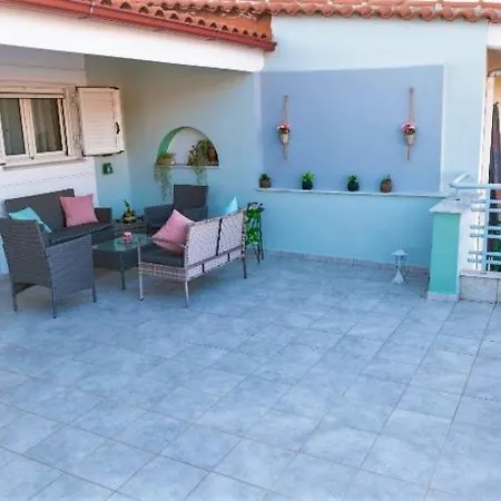 Kristin * باترا